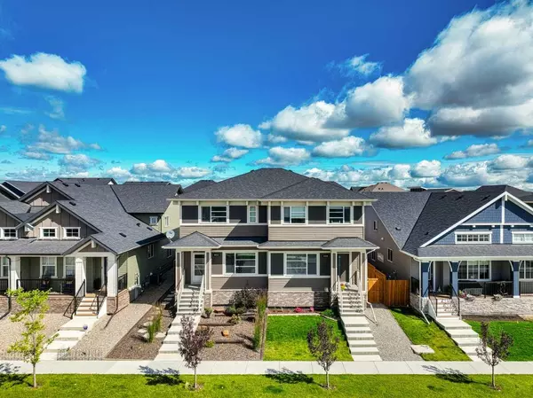 452 Reynolds AVE SW, Airdrie, AB T4B 5G2