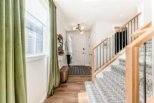 Calgary, AB T2X 4M3,102 Legacy Woods CIR SE