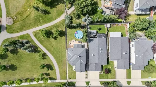 Okotoks, AB T1S 2P4,169 Cimarron DR