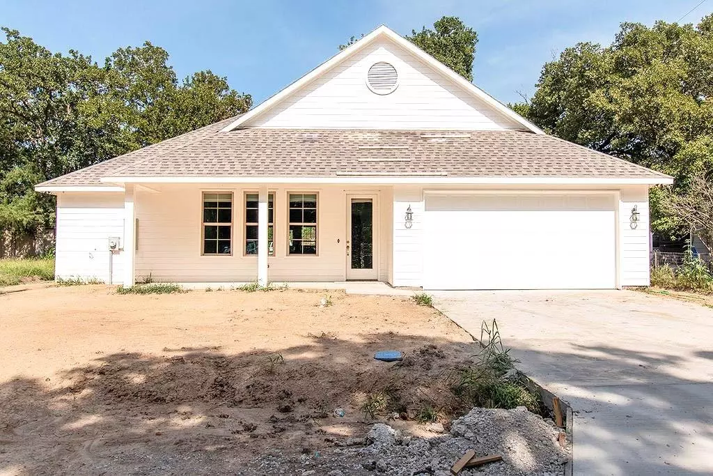 West Tawakoni, TX 75474,212 Navajo Trail