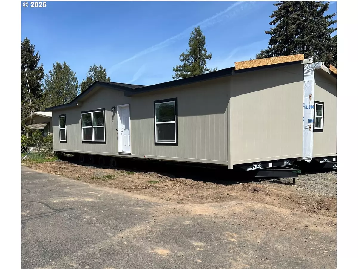 Junction City, OR 97448,27645 36 SNYDER RD #36