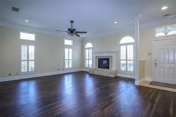 Irving, TX 75063,800 Sundance Circle