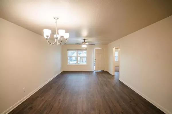 Mineral Wells, TX 76067,313 SW 14th Avenue