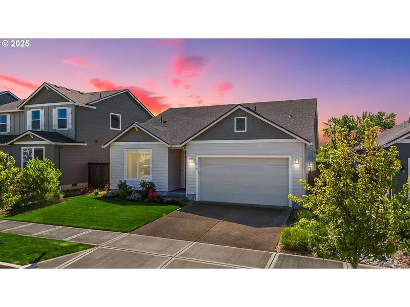 8707 N 1ST ST, Ridgefield, WA 98642