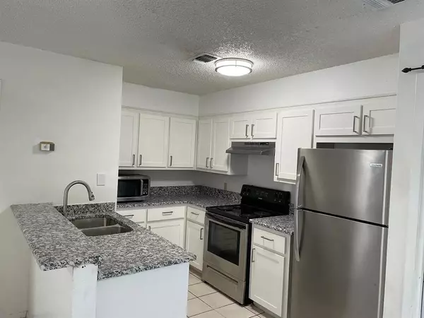 Fort Worth, TX 76110,2800 Wayside Avenue #A