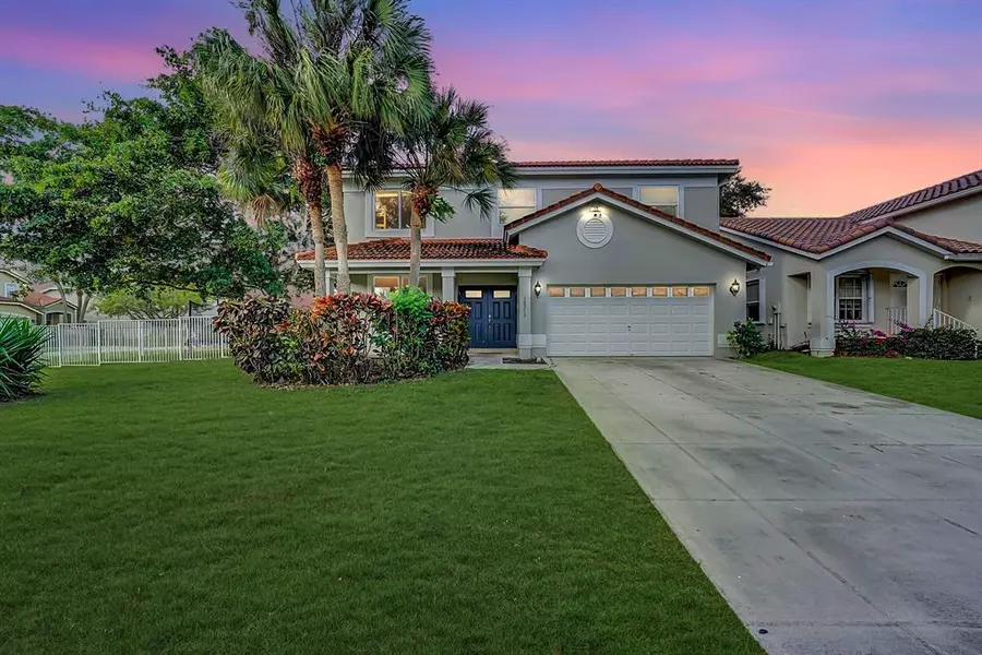 18219 Blue Lake Way, Boca Raton, FL 33498