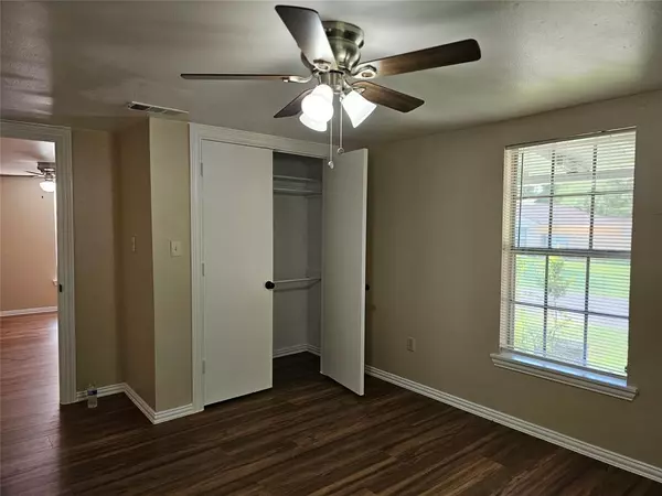 Terrell, TX 75160,205 Heath Street