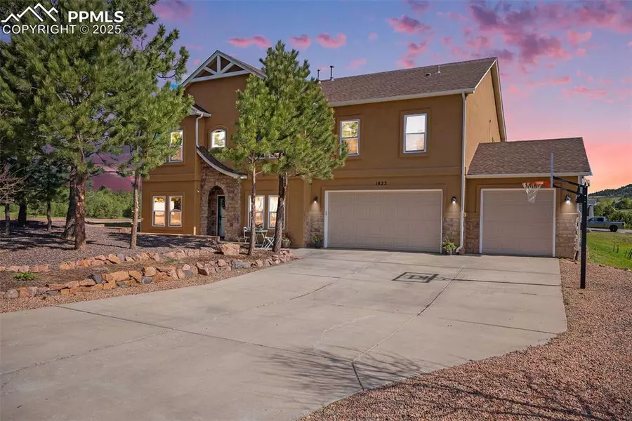 1822 Painter DR, Monument, CO 80132