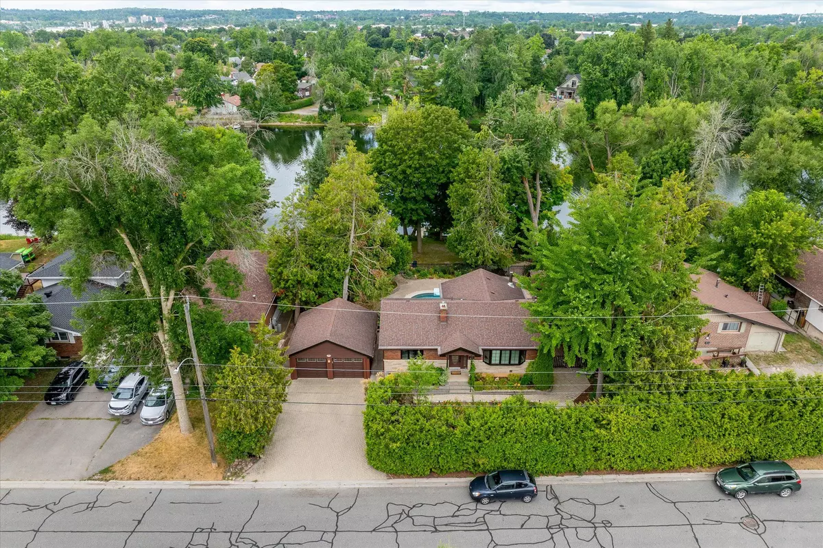 Peterborough South, ON K9J 1B6,256 Sherin AVE