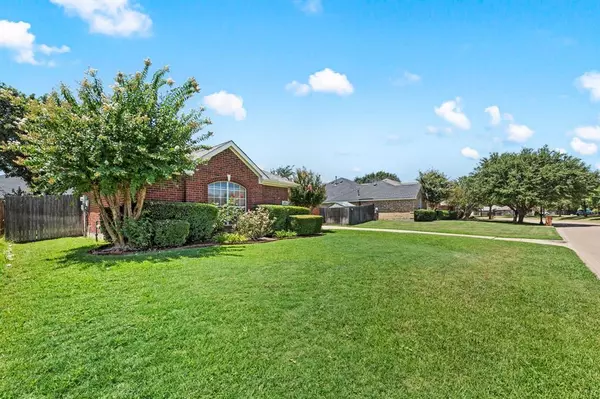 Trophy Club, TX 76262,303 Village Trail