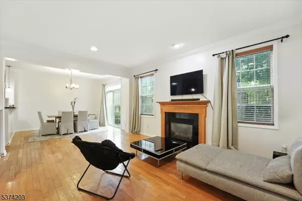 Clifton City, NJ 07013,64 George Russell Way