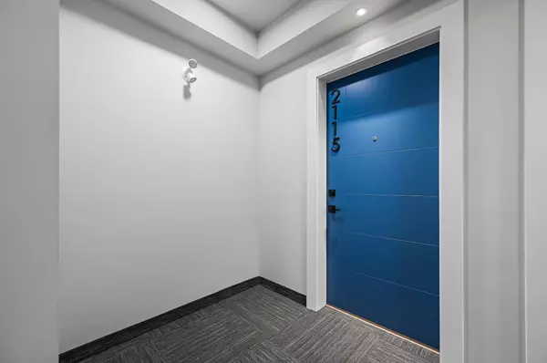 Calgary, AB T3P1M5,350 livingston Common NE #2115