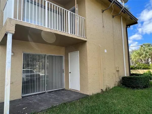 Coral Springs, FL 33065,11576 NW 44th St #11576