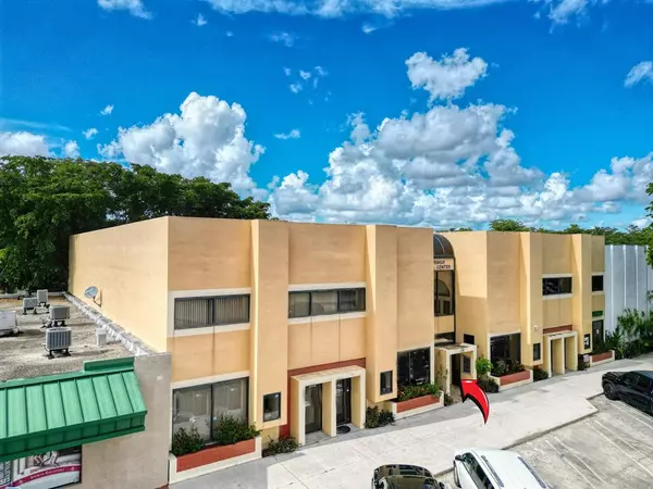 10235 W Sample Rd #P & Q, Coral Springs, FL 33065
