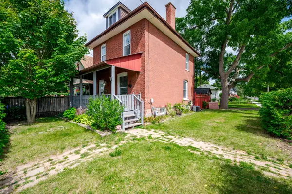 Peterborough South, ON K9J 3T4,730 Park ST S