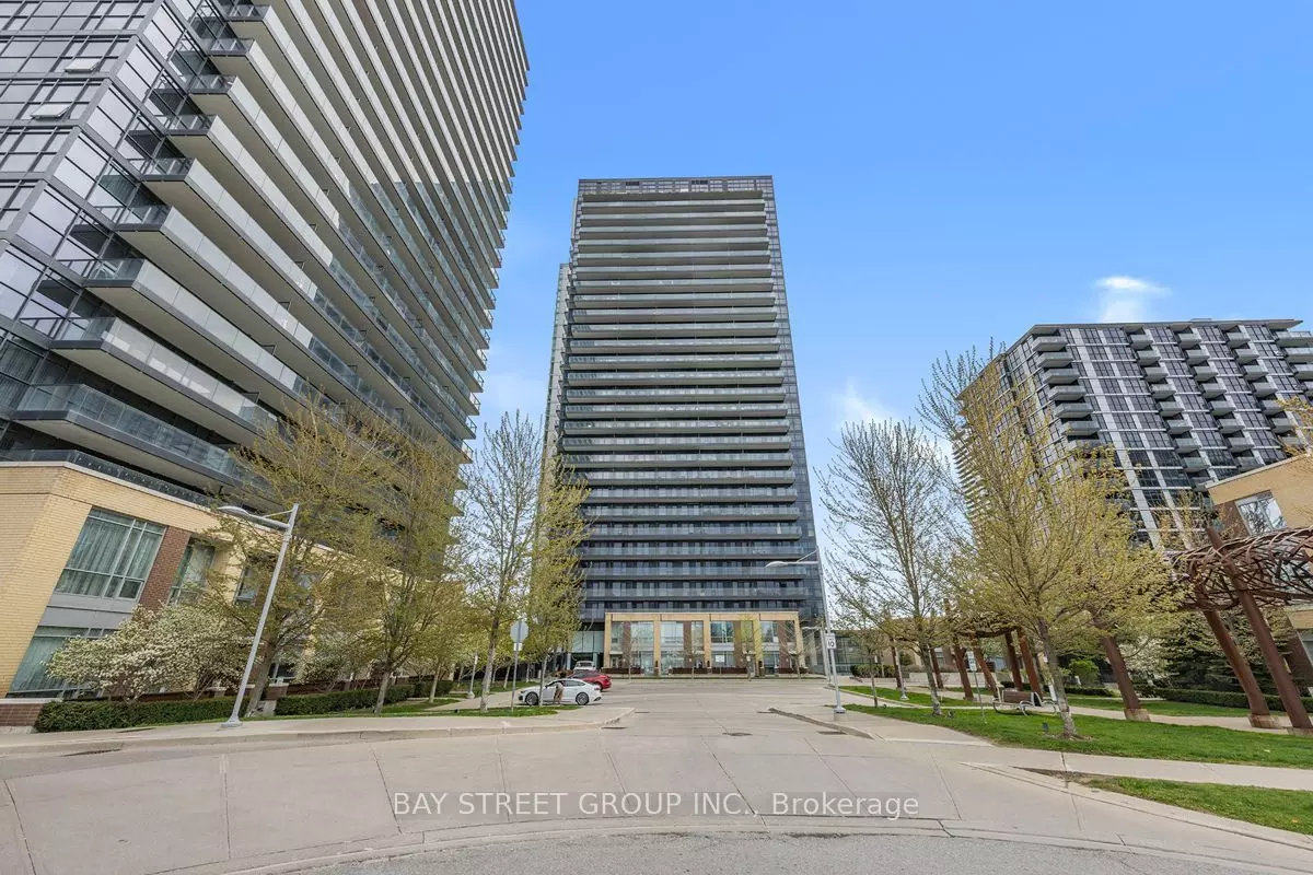 Toronto C15, ON M2K 0B3,29 Singer CT #1806