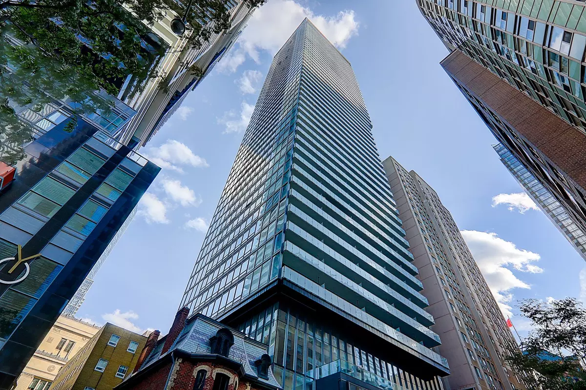 Toronto C01, ON M4Y 1A1,15 Grenville ST #2903