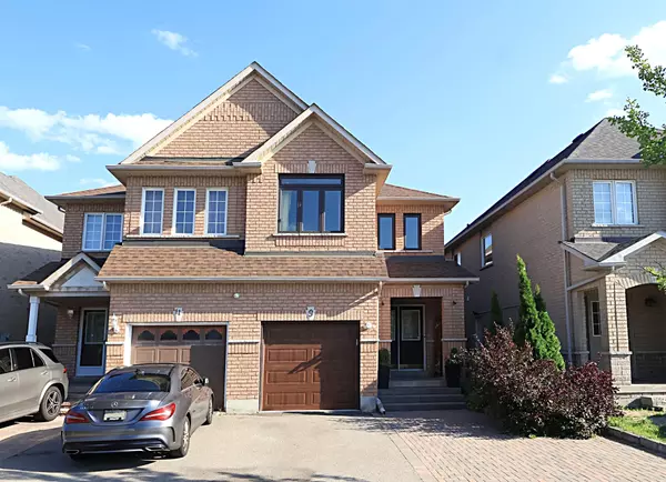 9 Gianmarco WAY, Vaughan, ON L6A 3J4
