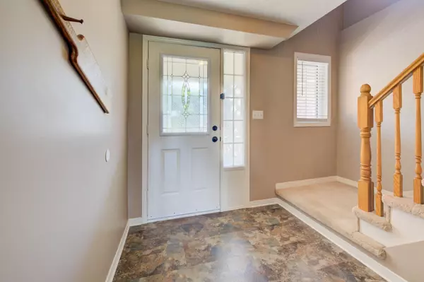 Kitchener, ON N2E 3S2,159 Pine Martin CRES