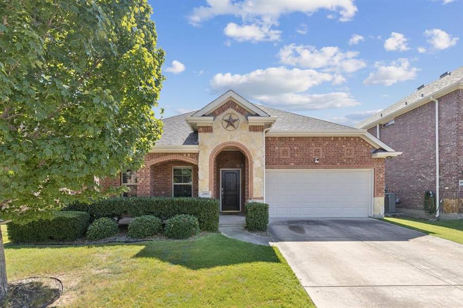 4905 Hidden Pond Drive, Frisco, TX 75036