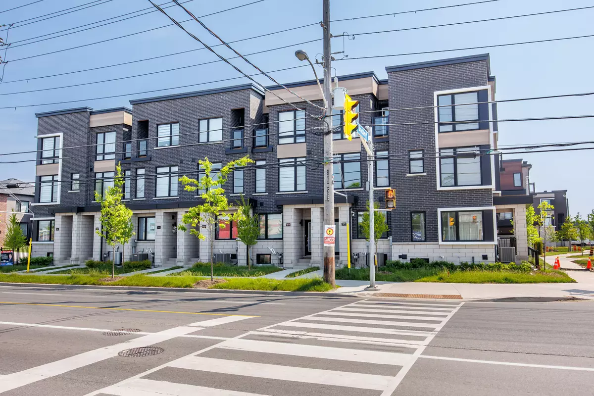 Toronto E09, ON M1P 3C1,1571 Midland AVE