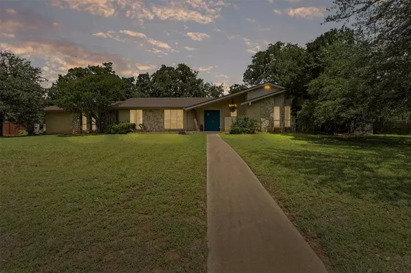 Keene, TX 76059,602 Greenbriar Avenue