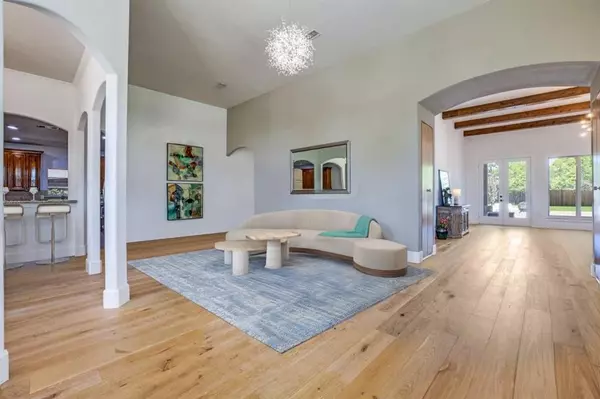 Dallas, TX 75228,1706 Peavy Road