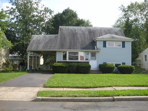 17 Eastbrook Ln, Hampton Twp., NJ 07860