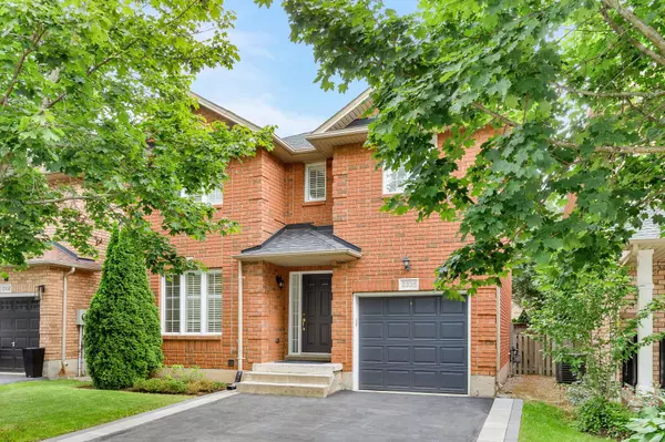 Oakville, ON L6M 4C8,2336 Stillmeadow RD