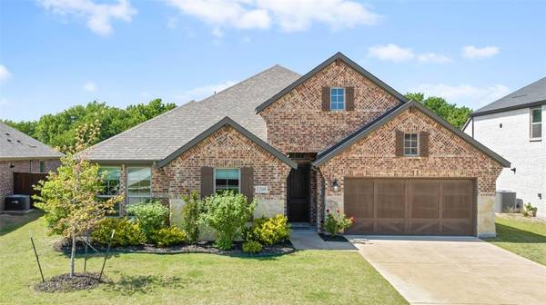 1208 Villalonga Drive, Little Elm, TX 75068