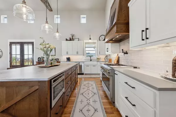 3241 Bridgegate Avenue, Northlake, TX 76247