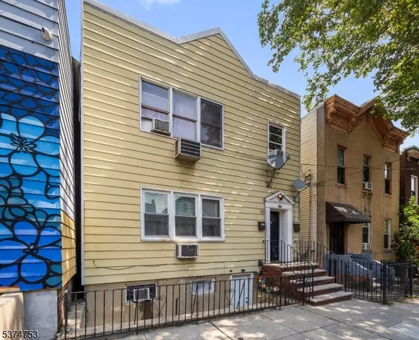Jersey City, NJ 07307,92 Hutton St
