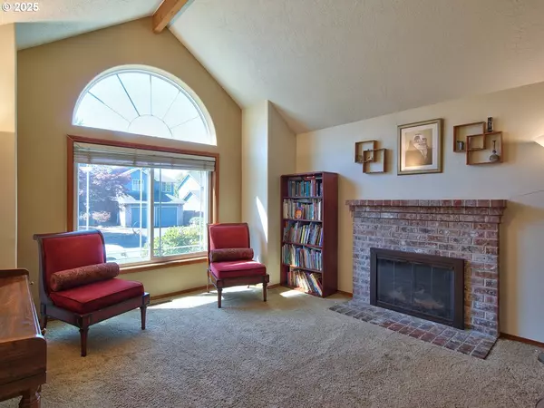 Tigard, OR 97223,12313 SW ANTON DR