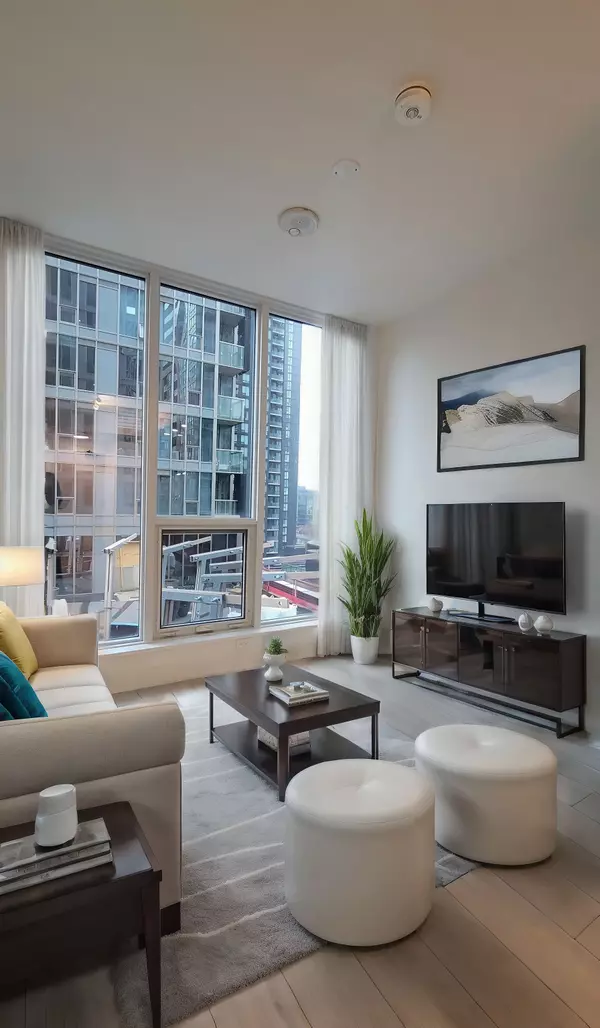 15 Mercer ST #1103, Toronto C01, ON M5V 0T8