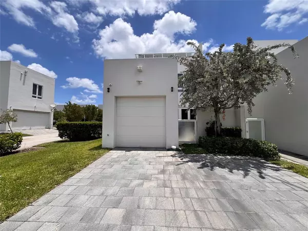 Doral, FL 33178,6482 NW 103rd Psge