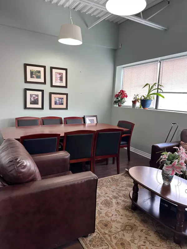 21 Kenview BLVD #24, Brampton, ON L6T 5G7