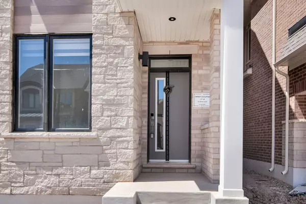 Oakville, ON L6M 5S6,91 Bezel LN