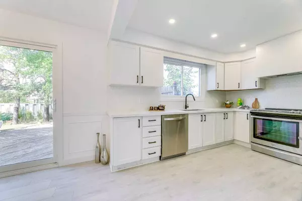 Hamilton, ON L8E 3Z4,36 Bing CRES