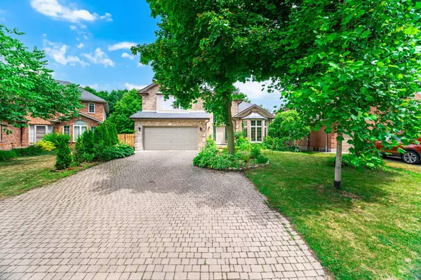 14 Wintergarden RD, London East, ON N5Y 5M2