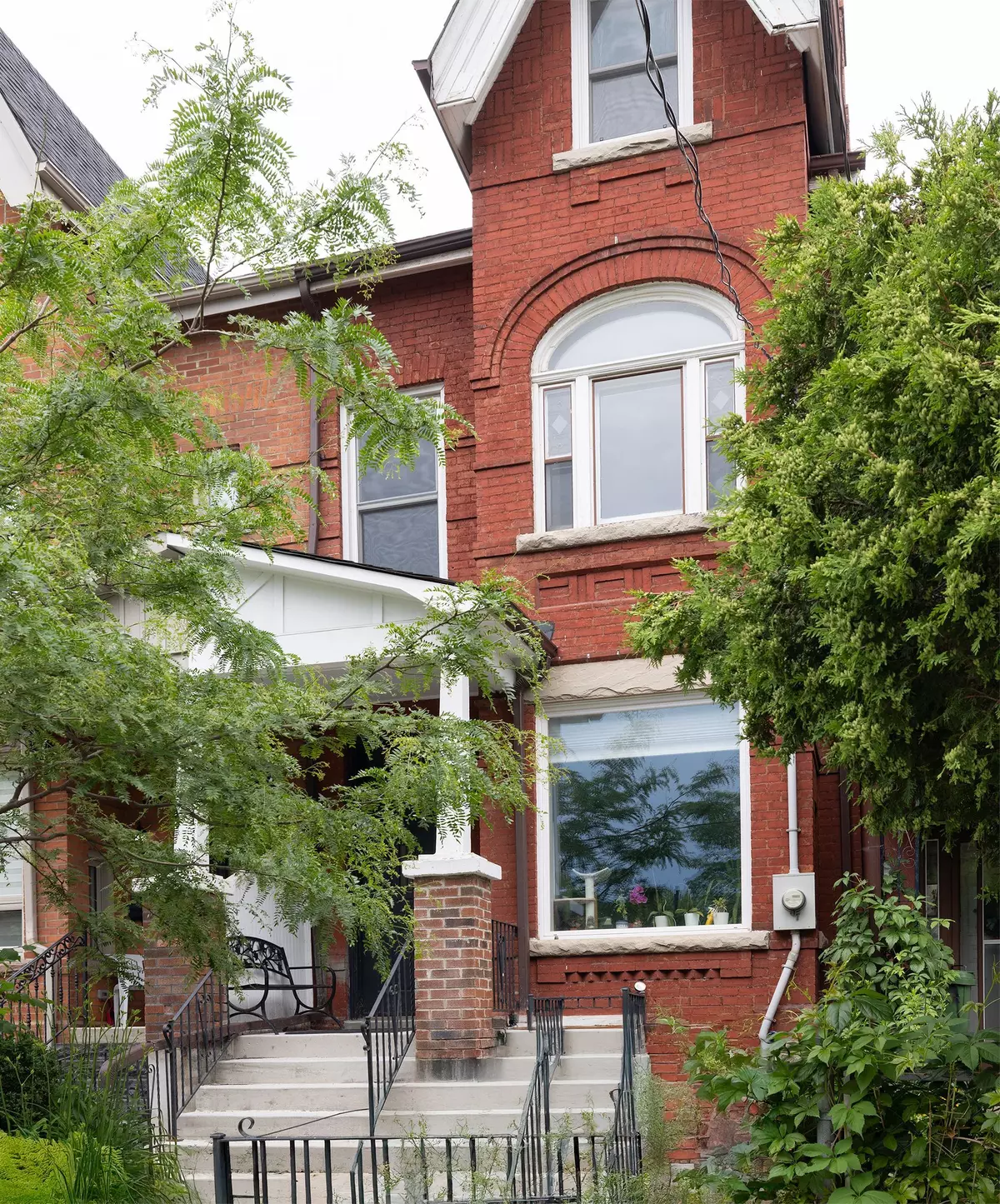 Toronto C01, ON M5S 2K9,31 Major ST