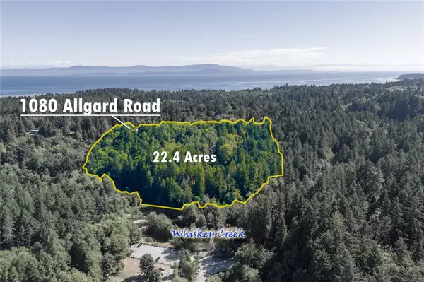 1080 Allgard Rd, Qualicum Beach, BC V0R 2H0