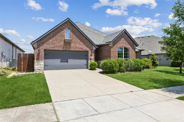 9521 Excursion Drive, Oak Point, TX 75068