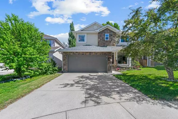 139 Douglasdale PT SE, Calgary, AB T2Z 3B4
