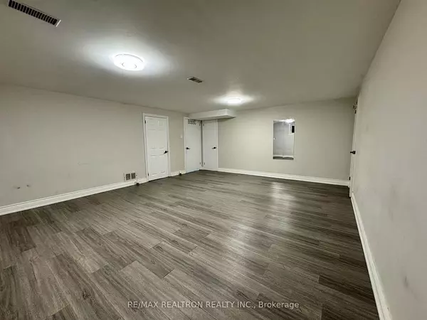 Toronto C07, ON M2R 2M9,414 Patricia AVE #Bsmt