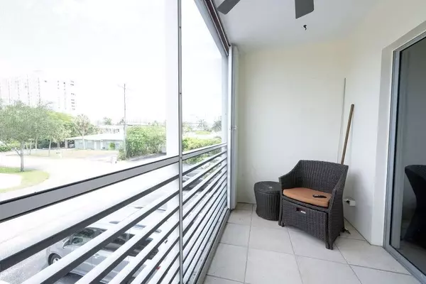Pompano Beach, FL 33062,3216 SE 8 #202