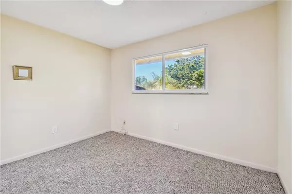 Pembroke Pines, FL 33029,541 NW 205th Ave