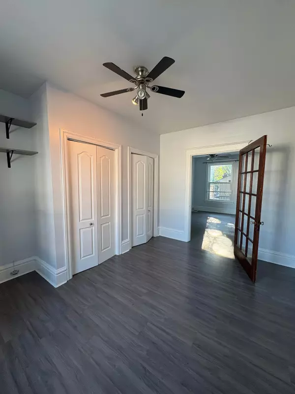 Hamilton, ON L8L 5T6,53 William ST #MAIN