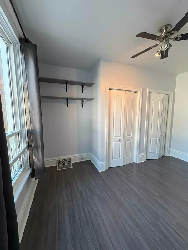 Hamilton, ON L8L 5T6,53 William ST #MAIN