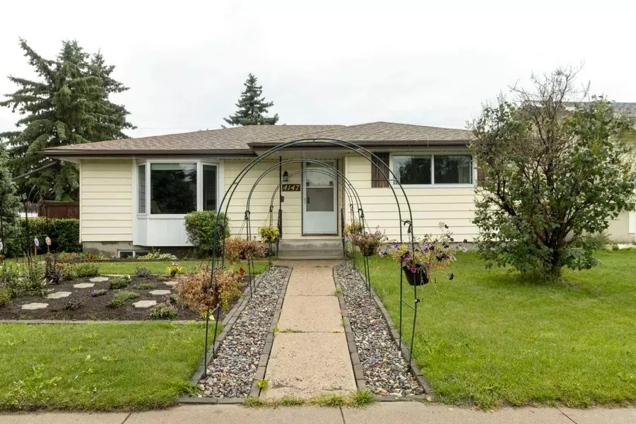 4147 Maryvale DR NE, Calgary, AB T2A2S9