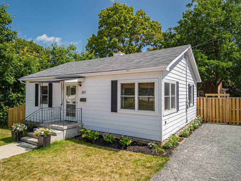 283 Denmark ST, Meaford, ON N4L 1C2